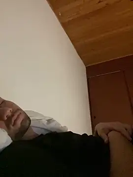 Michaell_Spinelly's cam snapshot