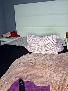 ELAINE_xXxX live sex cam