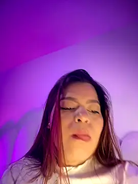 Yaqui_elle's cam snapshot