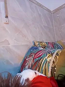 Sellena2's cam snapshot