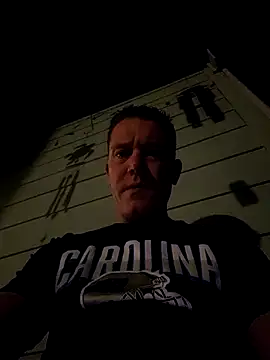 Bigtater1999 live sex cam