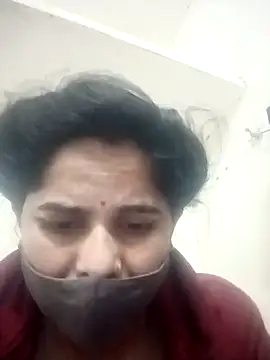 JULEE-740's cam snapshot