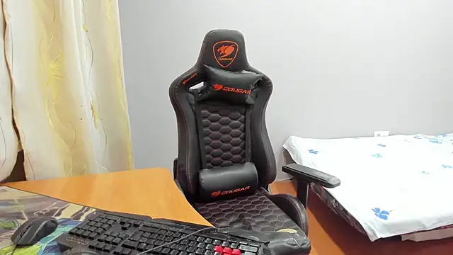 iliaskrislove's cam snapshot