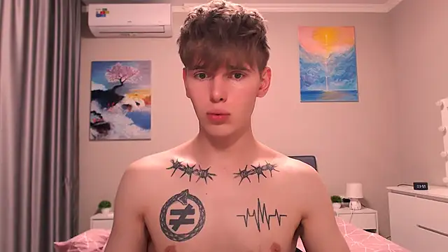 Fredd_Xanders live sex cam