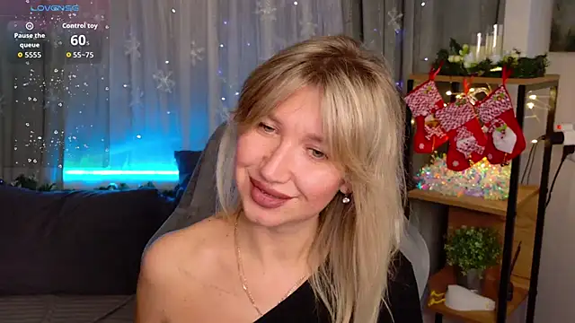 MilaBott live sex cam