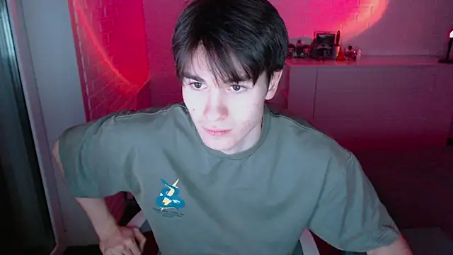 MarkusDean live sex cam