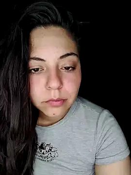 KISMIMOO4 live sex cam