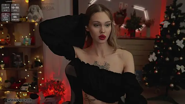 ManiFreyja live sex cam