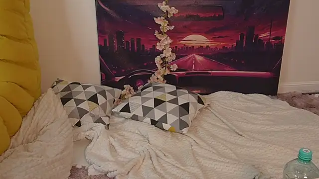 Moonliora's cam snapshot