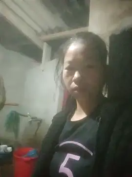 Amiluli's cam snapshot