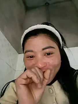 Hiniyk2 live sex cam