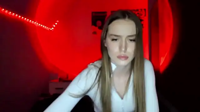 tinyglow's cam snapshot