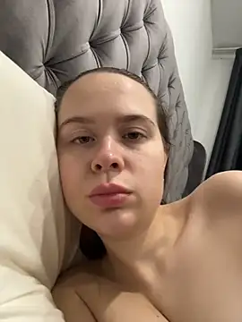 Nicole_Loving live sex cam