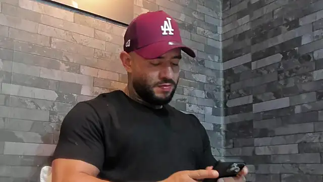 BruceDallas's cam snapshot