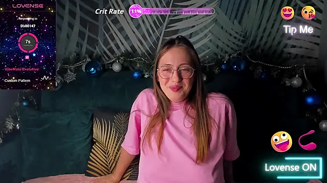 ChristyCrayme's cam snapshot