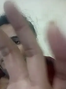 JULEE-740's cam snapshot