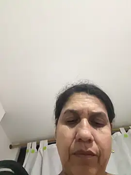 siri_duque's cam snapshot