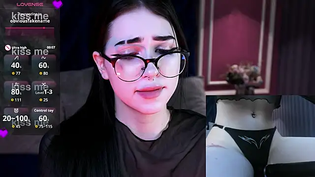 FetishForCassie's cam snapshot