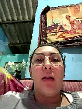 You-kitty2025 live sex cam