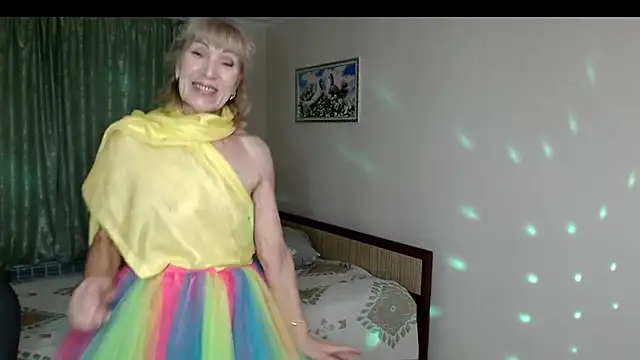 YaniSuns's cam snapshot