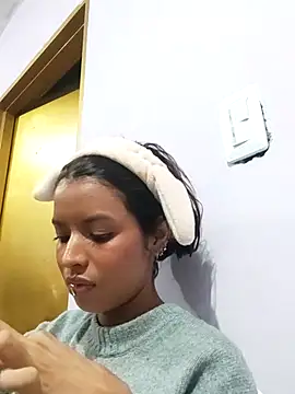 GrishaMochka's cam snapshot