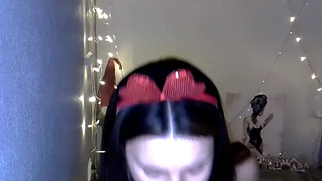 KiraHoney's cam snapshot