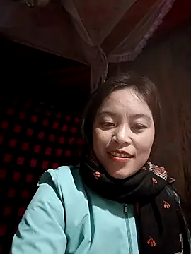 Alice-567's cam snapshot