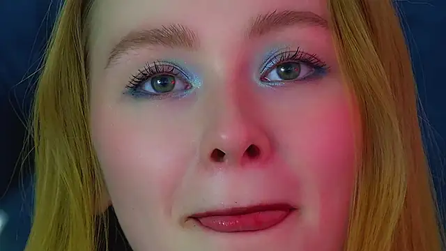 AgataFoxley's cam snapshot