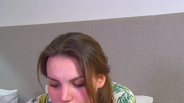 KarenClarks's cam snapshot