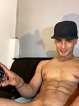 Maicol_xxxx live sex cam