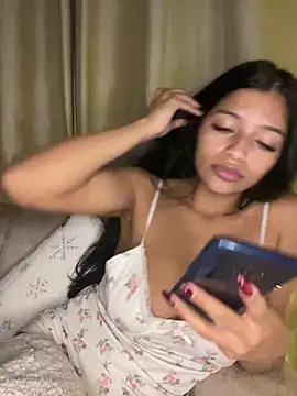 AgathaGeorgiou live sex cam