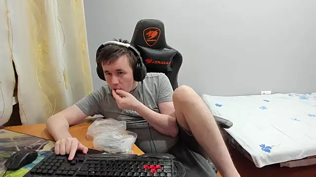 iliaskrislove live sex cam