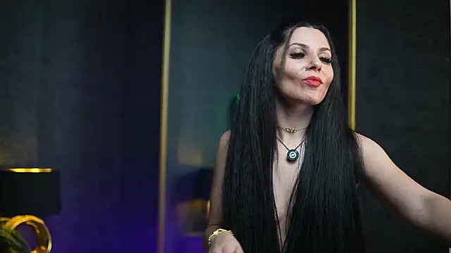 GiaEasyIce's cam snapshot