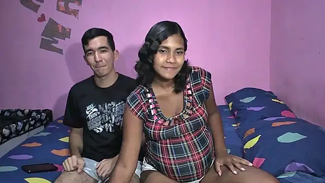 Sweetiefoxxx live sex cam