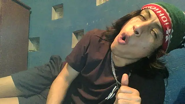 AlexAlejandro13 live sex cam