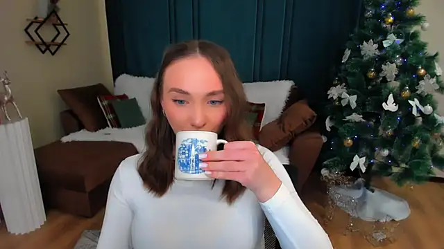 TrueReincarnation live sex cam