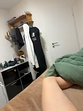 nas0076's cam snapshot