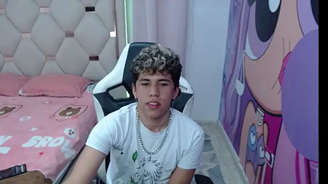 Big_boyss_ live sex cam