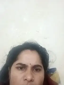 JULEE-740's cam snapshot