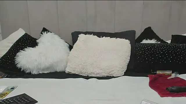 boobies4fun's cam snapshot