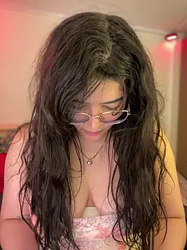 Lia_flowers's cam snapshot