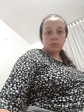 cata-BigAss's cam snapshot