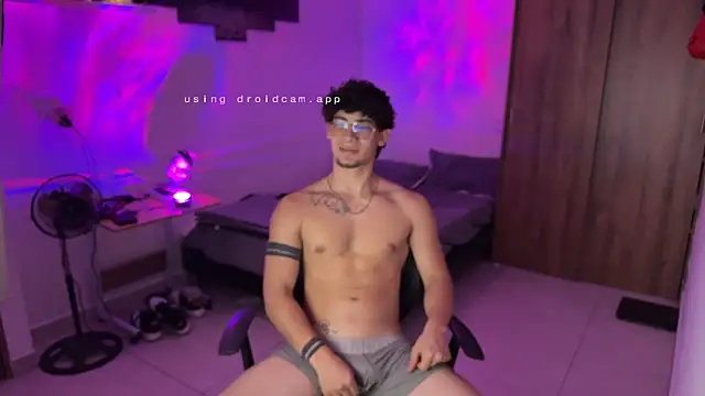 Kisan_Smith live sex cam