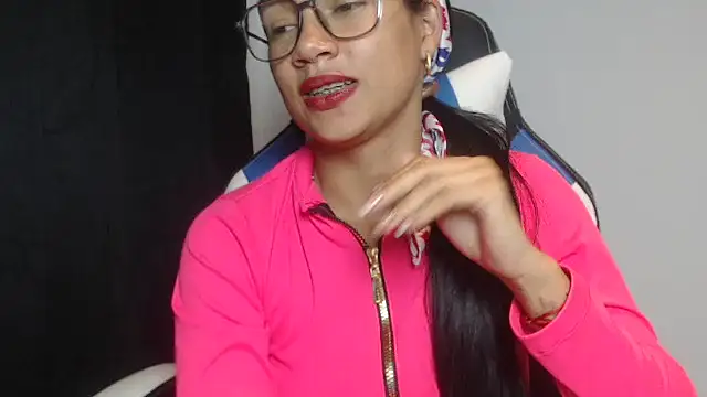 KittyKardy's cam snapshot