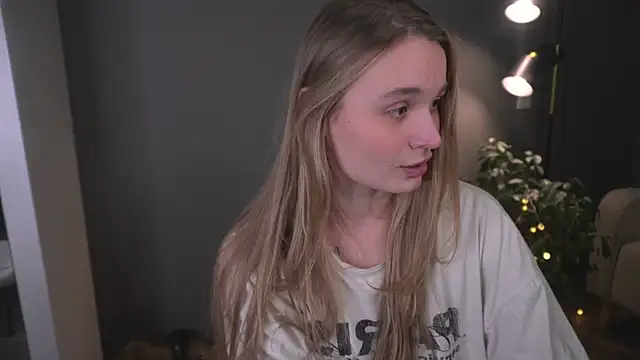 lisa_schiele's cam snapshot