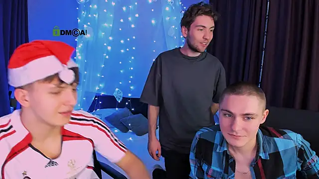 travis_wolf_'s cam snapshot