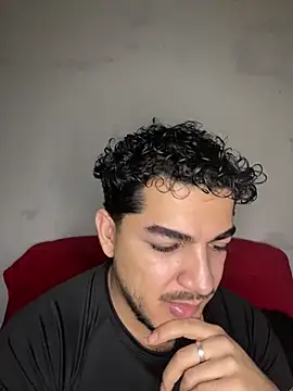 MorenoVelvet live sex cam