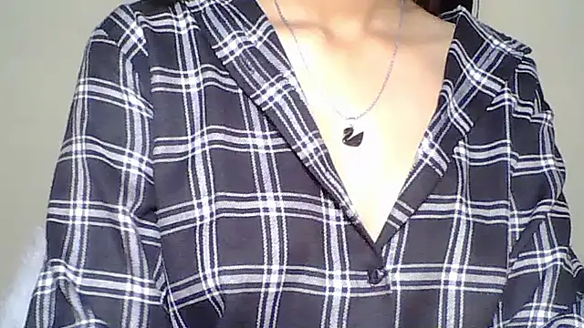 Naughty_Nayra's cam snapshot