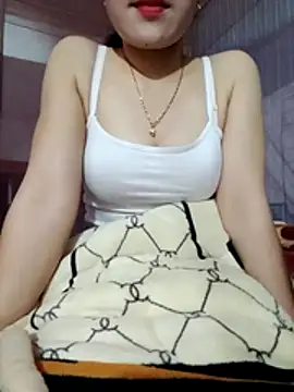 LucyyLy's cam snapshot