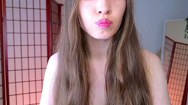 SilentLily's cam snapshot